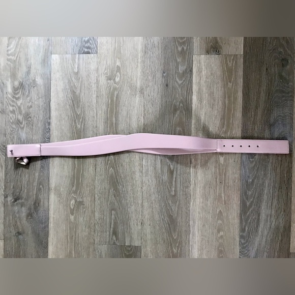 White House Black Market Leather Belt - Picture 9 of 10